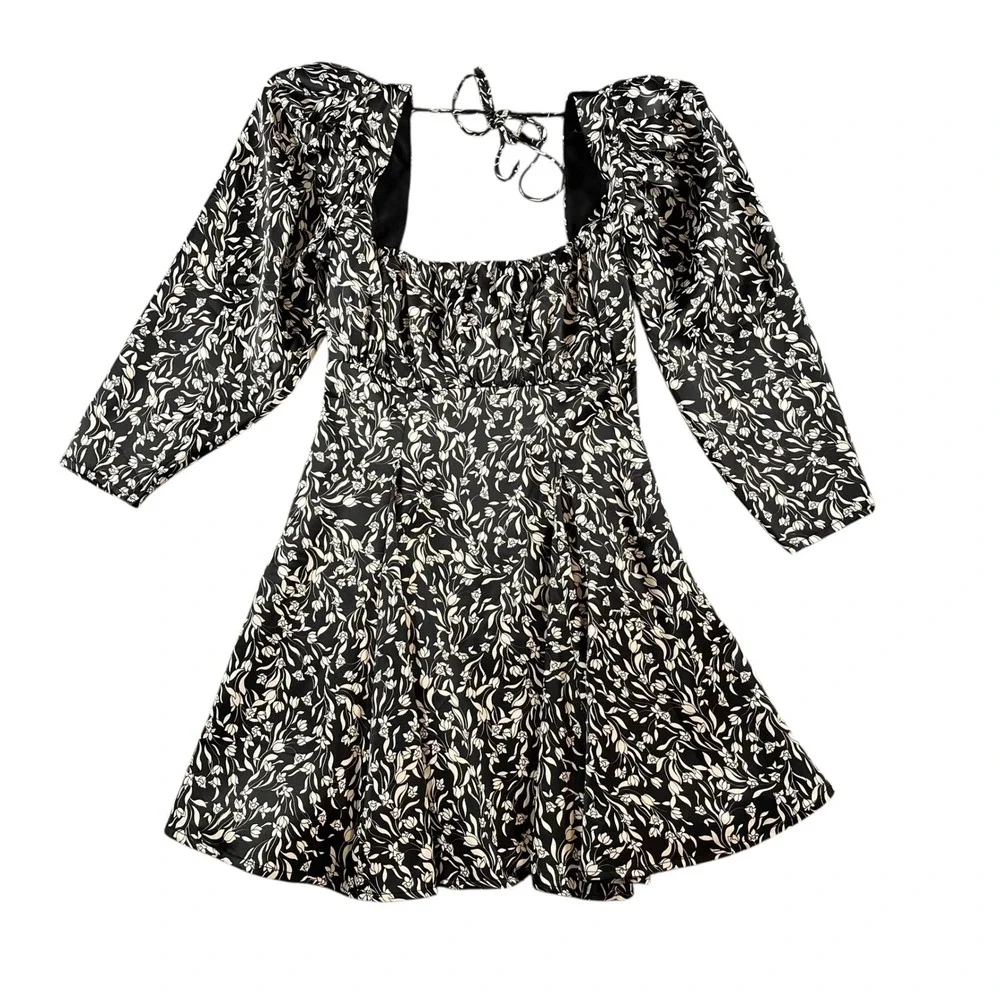 Lovers + Friends Size XS Dress Floral Print Puff Sleeve Square Neck Mini Black‎